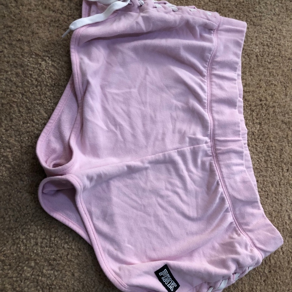 💕 pink Victoria secret shorts 💕
